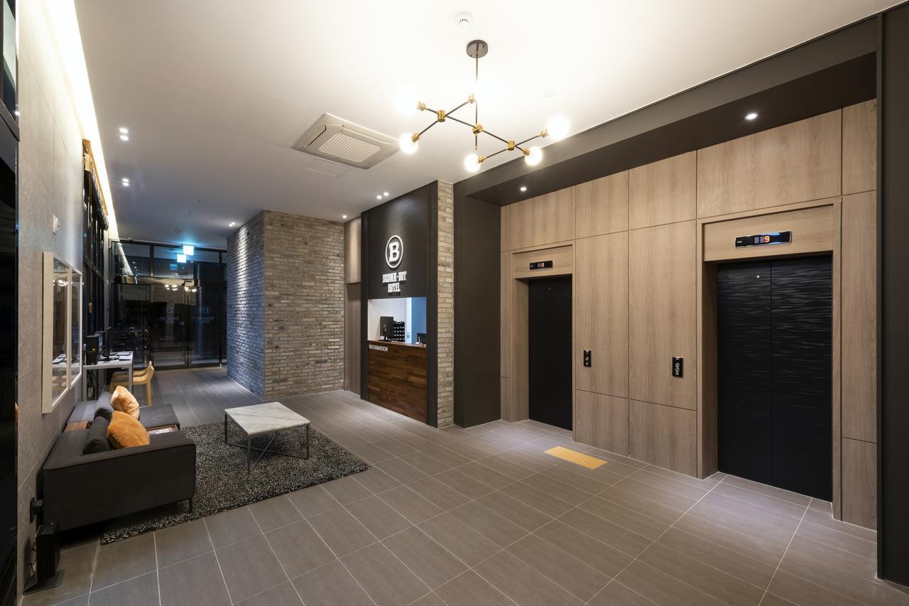 Brown-Dot Hotel Shinho 釜山広域市 エクステリア 写真