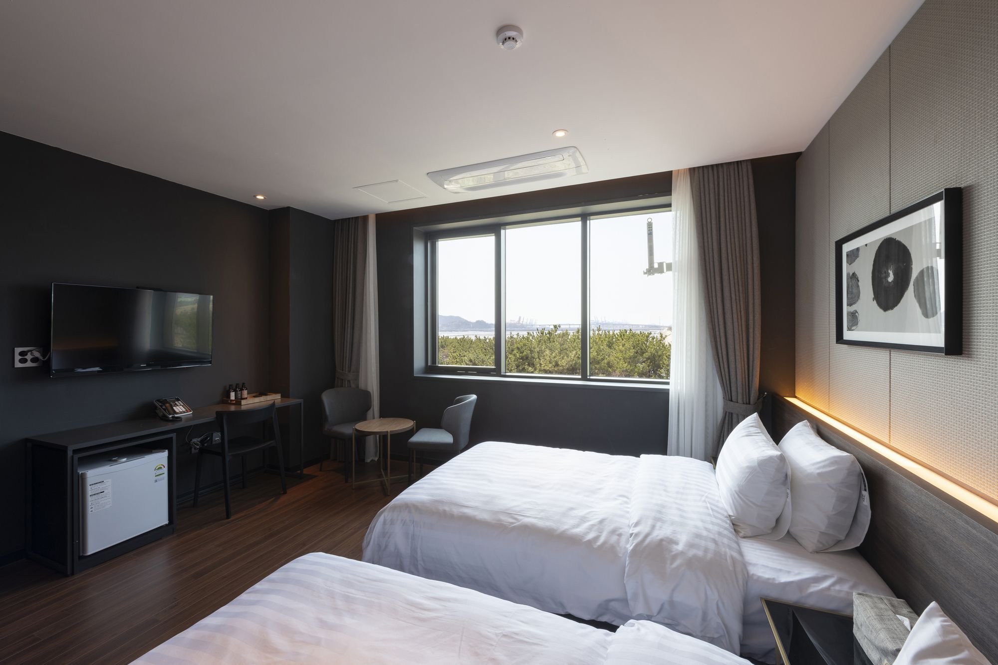 Brown-Dot Hotel Shinho 釜山広域市 エクステリア 写真