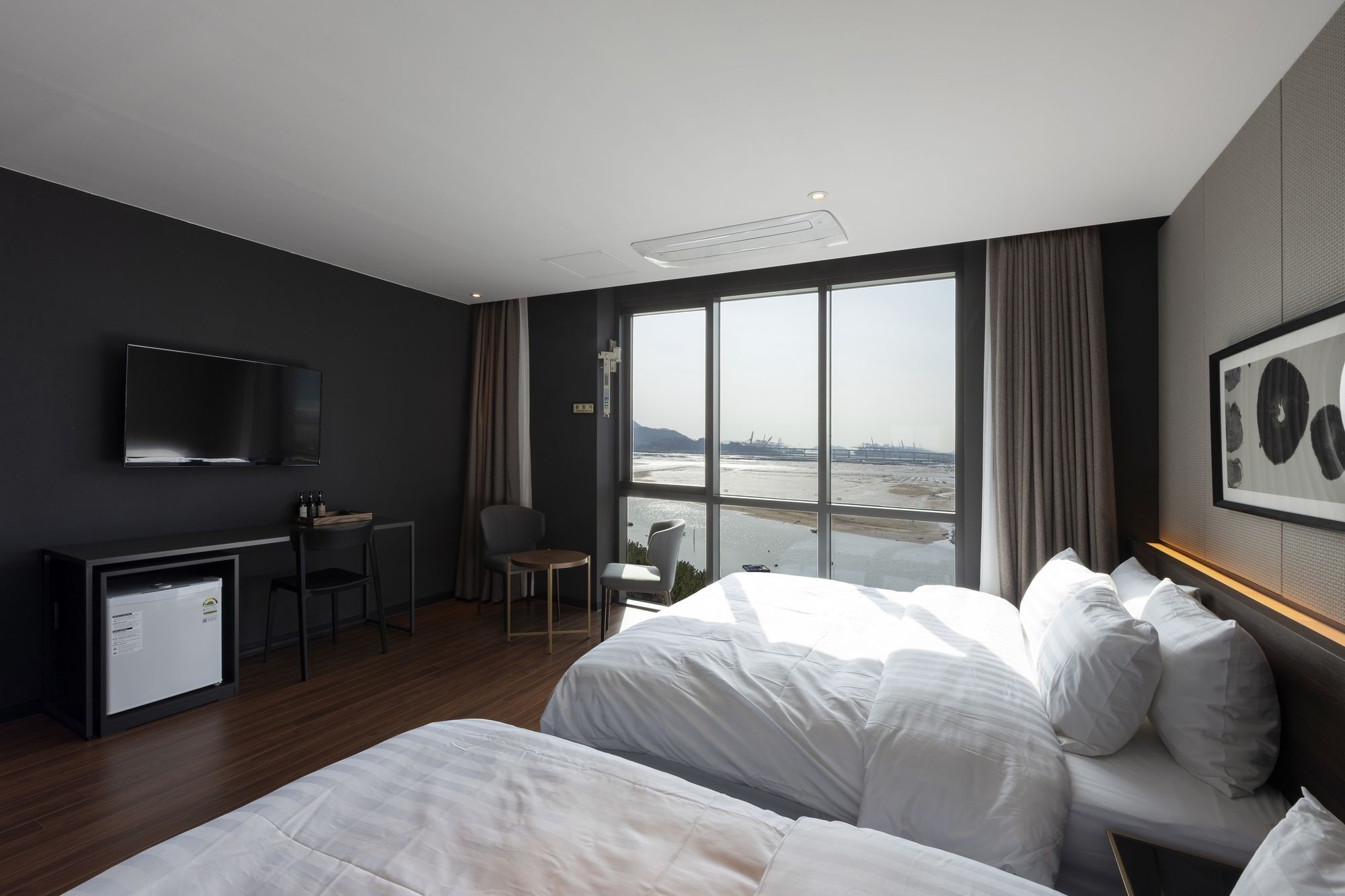 Brown-Dot Hotel Shinho 釜山広域市 エクステリア 写真