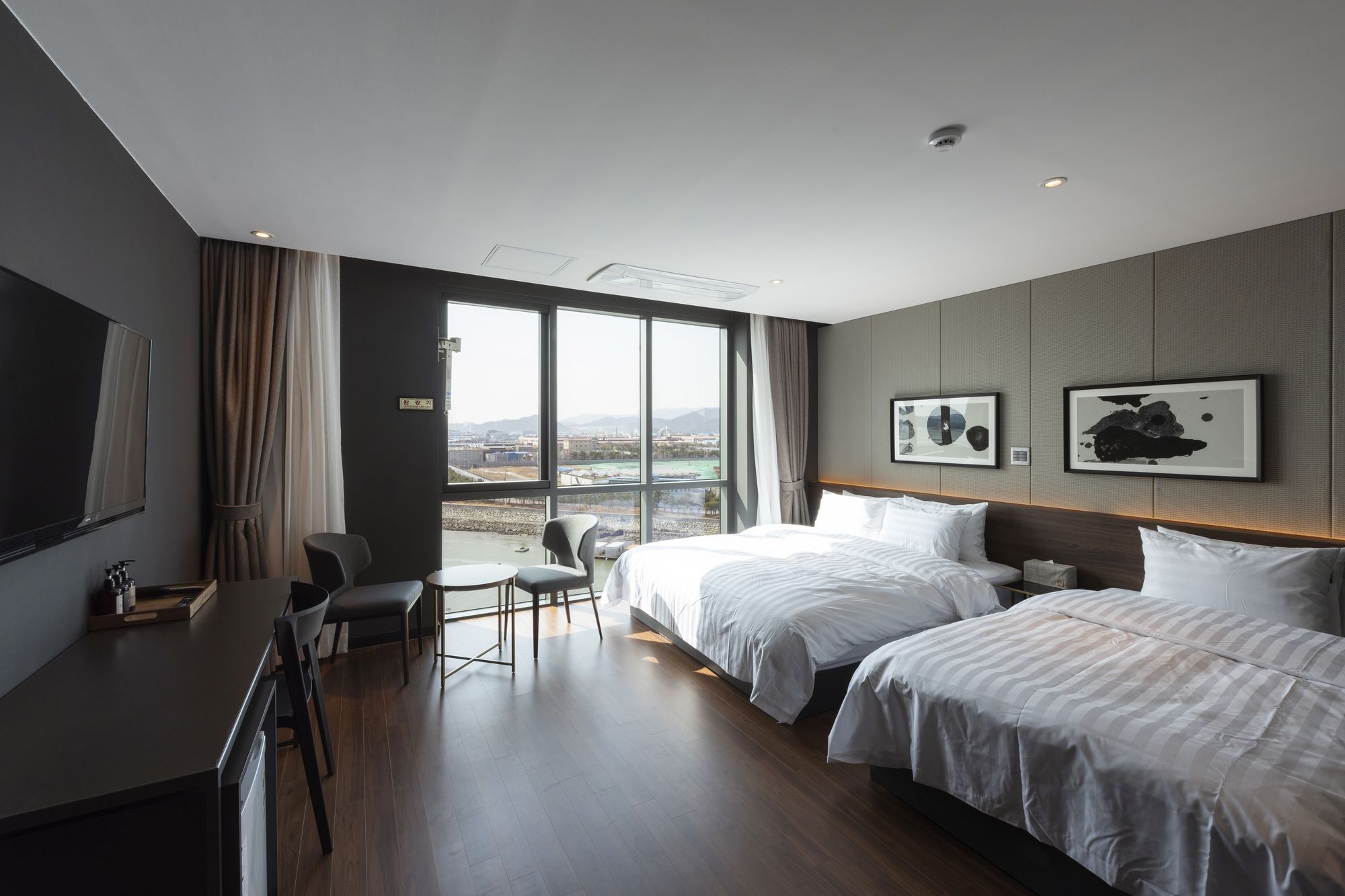 Brown-Dot Hotel Shinho 釜山広域市 エクステリア 写真