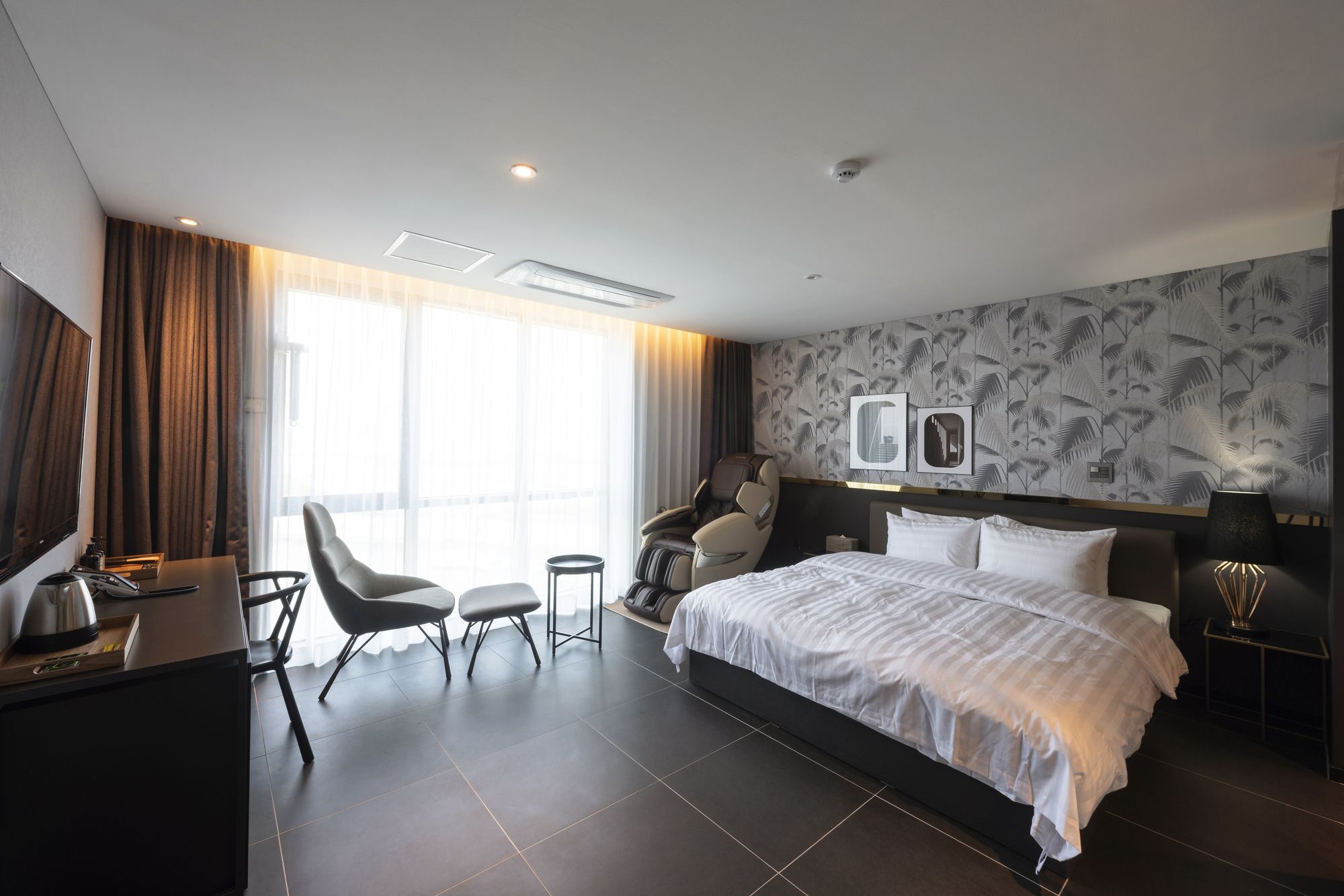 Brown-Dot Hotel Shinho 釜山広域市 エクステリア 写真